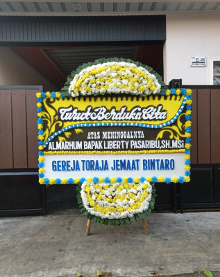 Papan Bunga Duka di Borbor